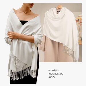 Furtalk Cream Shawl